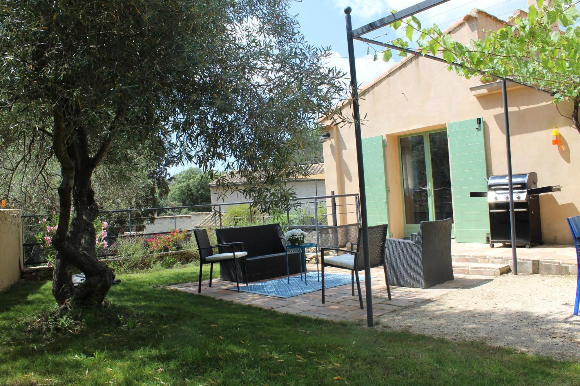Villa Pierre Blanche Le Calme A 5Mn Du Centre Ville Nîmes Extérieur photo